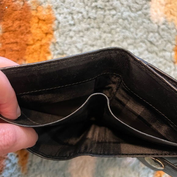 Burberry Authentic Quilted Wallet - Picture 8 of 12